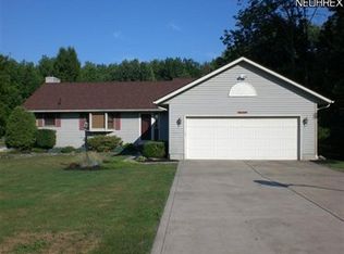 35817 Chestnut Ridge Rd, North Ridgeville, OH 44039