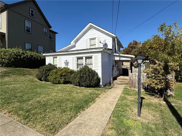 233 2nd Ave, Waynesburg, PA 15370