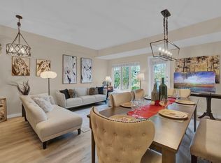 160 Shoreline Cir #111, Pt Moody, BC V3H0B2