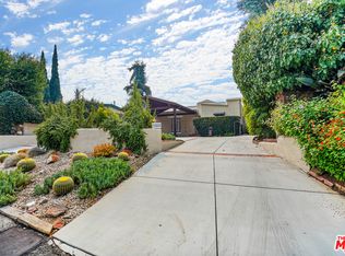 13222 Sylvan St, Van Nuys, CA 91401