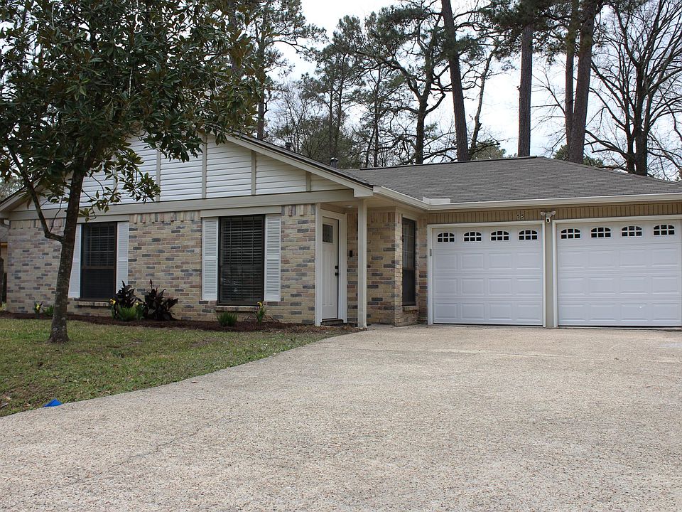 Newly renovated 55 E White Willow. Welcome Home!