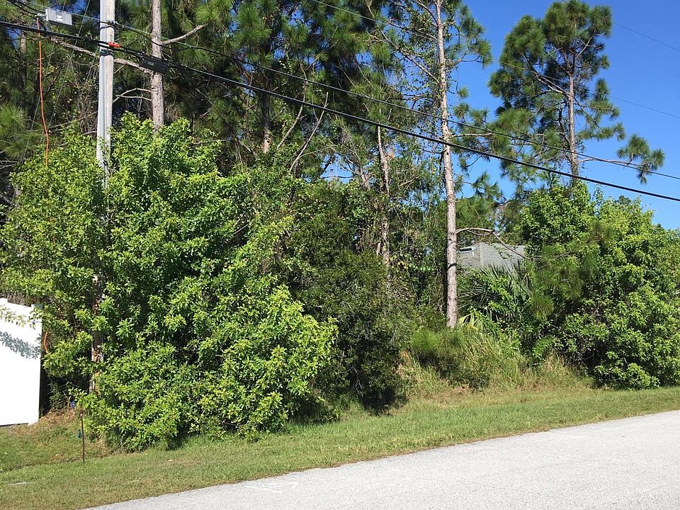 2nd image of 6460 NW Foxglove St
