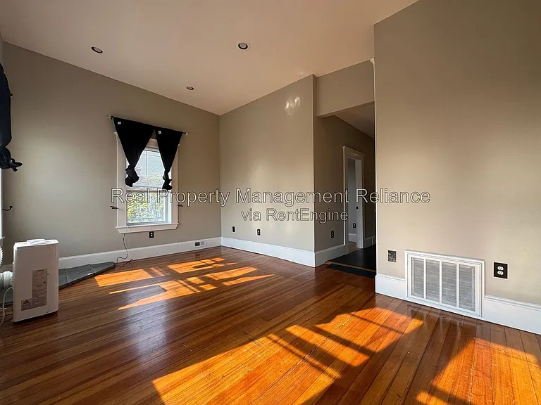 44 Pingree St #5 — Photo 5
