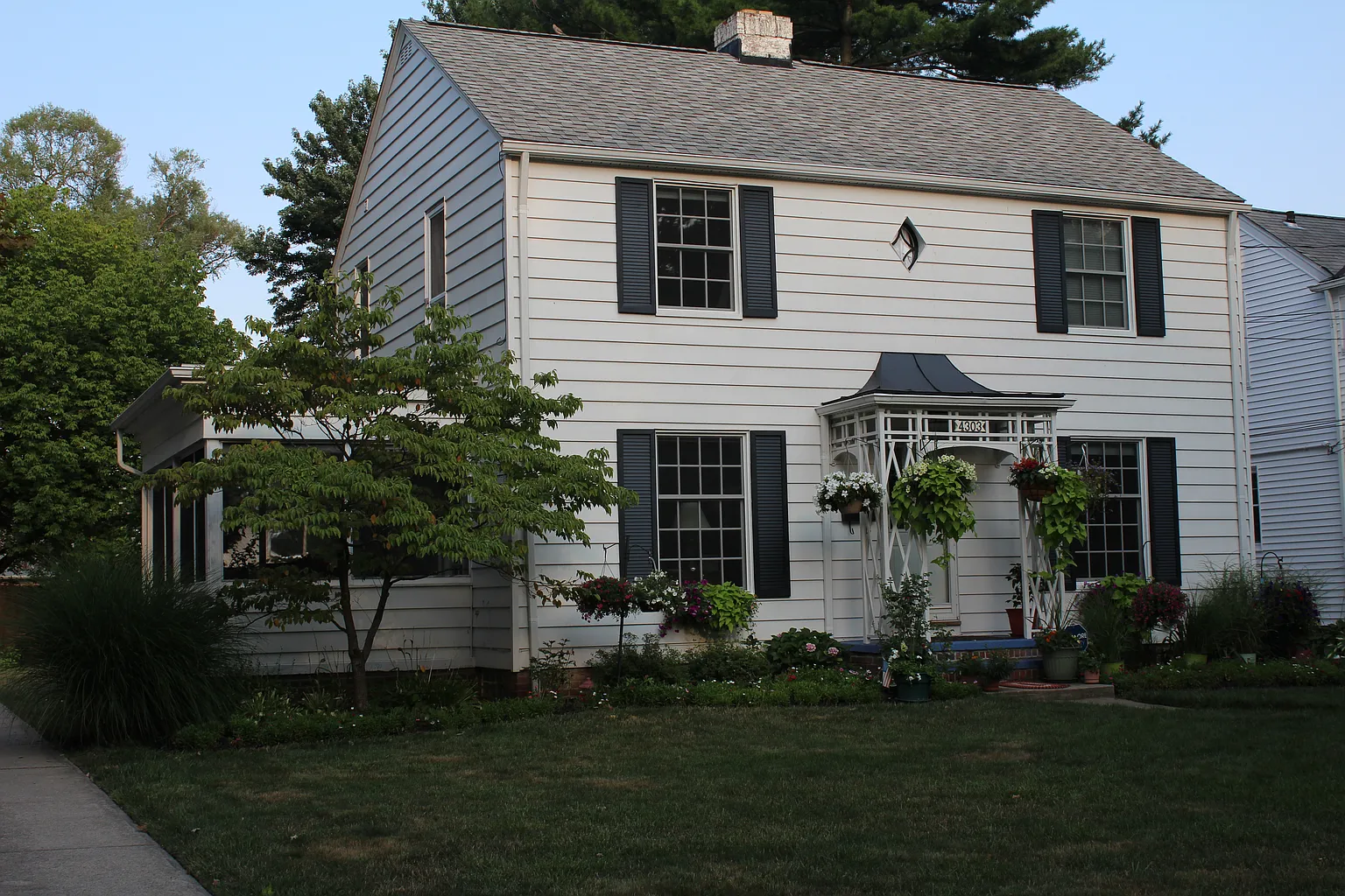 4303 Chanticleer Dr photo 1