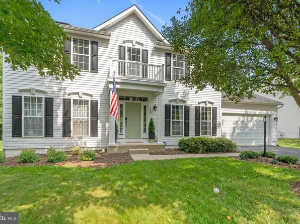 123 Hunton Dr, Fredericksburg, VA 22405