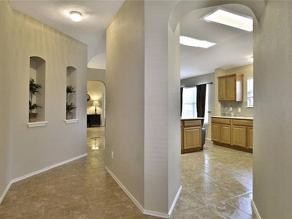 2nd image of 16904 Brayton Park Dr