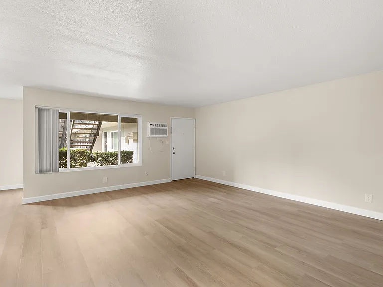 MAGNOLIA WEST APARTMENTS- RIVERSIDE, CA — Photo 70