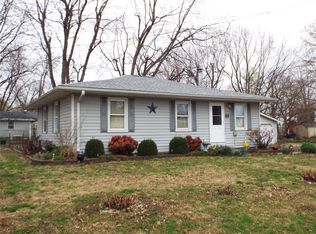 302 E Kavanaugh St, Summerfield, IL 62289