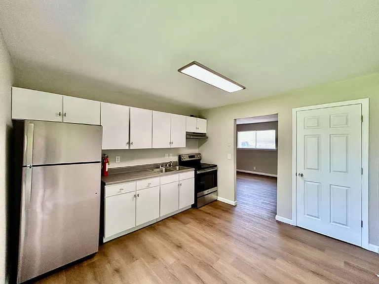305 Woodcreek Dr #C-5 — Photo 9