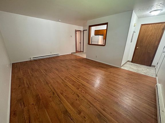 4th image of 1412 W 11th Ave #6