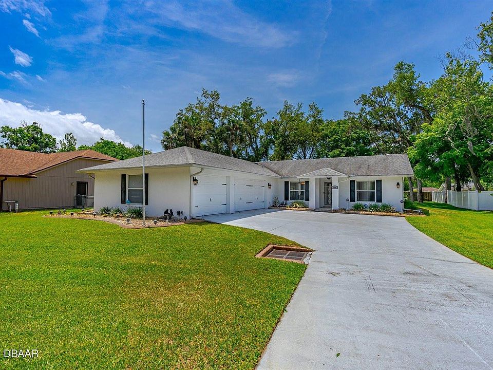 1st image of 904 Tree Garden Dr