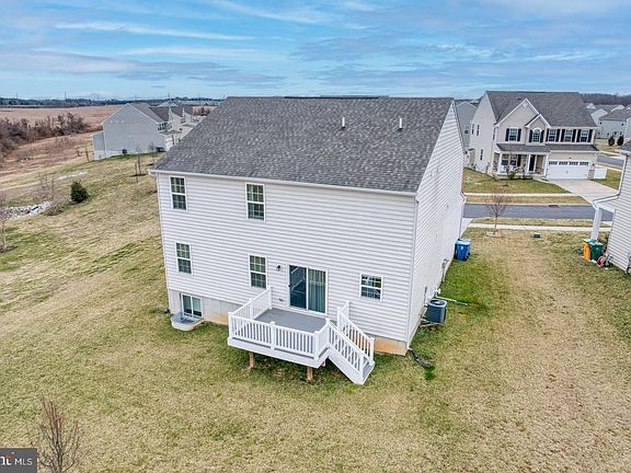 5th image of 1264 Hook Dr