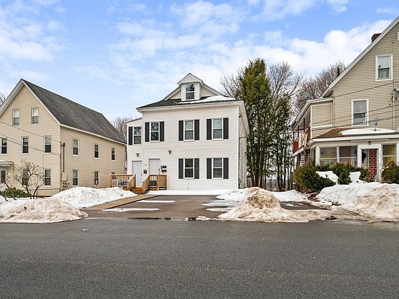 5th image of 99 Washington St