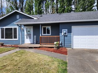 855 34th Ave, Longview, WA 98632