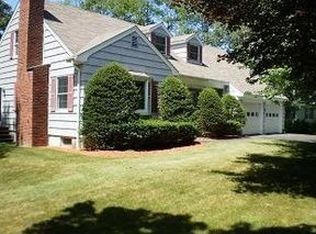 70 Fletcher St, Kennebunk, ME 04043