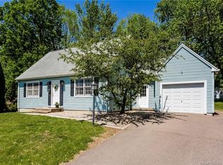 107 Harmund Pl, Wethersfield, CT 06109