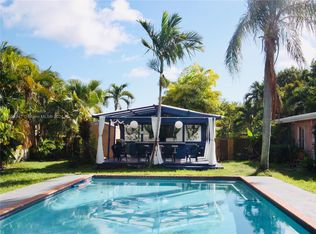 1611 Jackson St, Hollywood, FL 33020