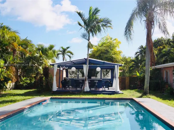 1611 Jackson St, Hollywood, FL 33020