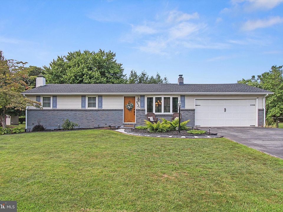 2571 Locust Rd, Dover, PA 17315 Zillow