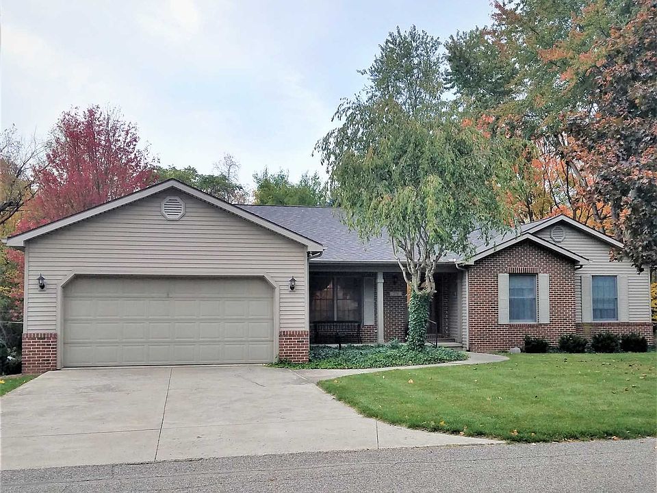 1st image of 270 Shady Lane Dr