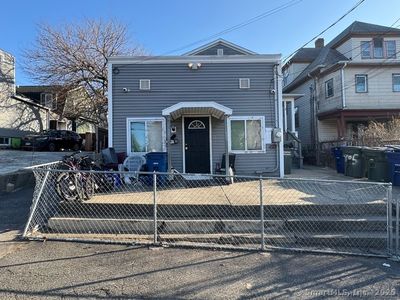 1402 Boston Avenue, Bridgeport, CT, 06610