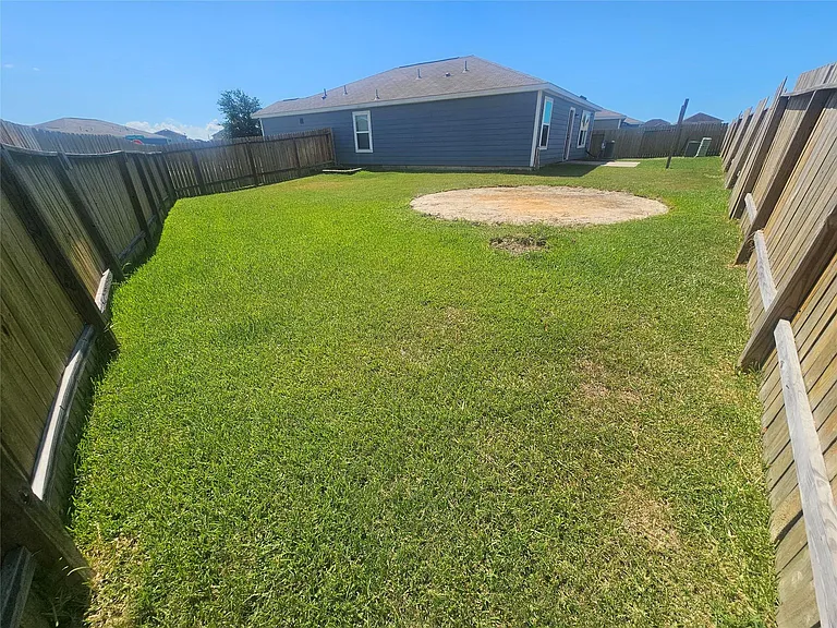 6011 Treasure Cove Rd — Photo 6