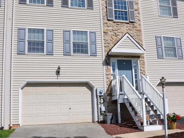 3930 Sheppard Dr, Dover, PA 17315