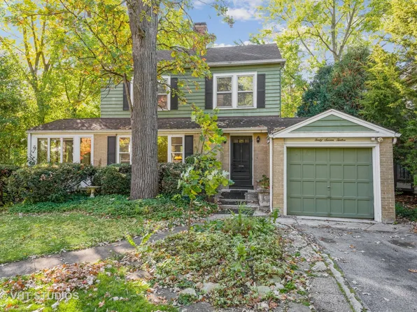 4712 Montgomery Ave, Downers Grove, IL 60515