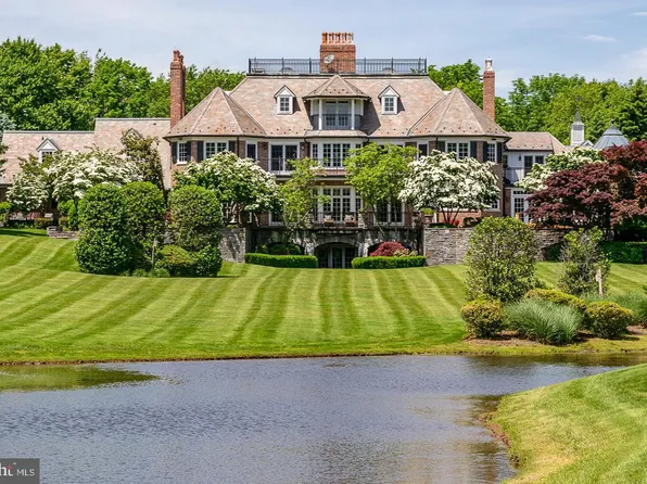 82 Aunt Molly Rd, Hopewell, NJ 08525