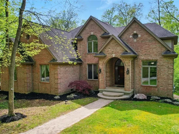 7515 Dog Leg Rd, Dayton, OH 45414