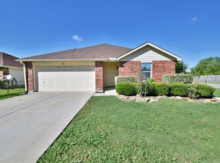 224 Meadowcrest Dr, Terrell, TX 75160