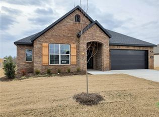 4401 SW Rhinestone Blvd, Bentonville, AR 72712