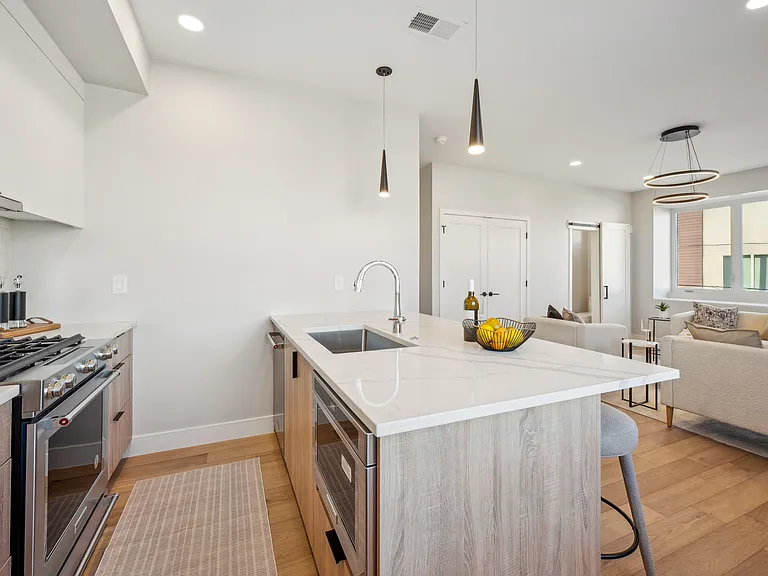 2326 Eliot St #6 — Photo 10