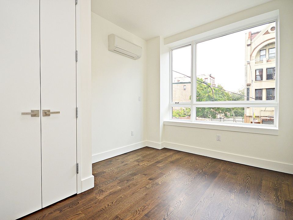 2nd image of 1234 Bedford Ave #3FV