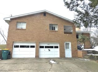 5572 Aiken Rd, Mc Kees Rocks, PA 15136