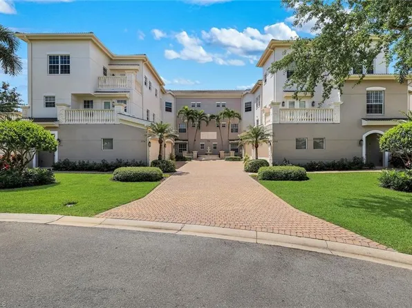 554 Avellino Isles CIR #101, NAPLES, FL 34119