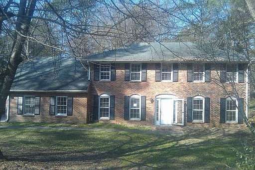 4th image of 2202 Brookfield Cir