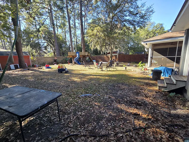 Kensington Dr — Photo 20