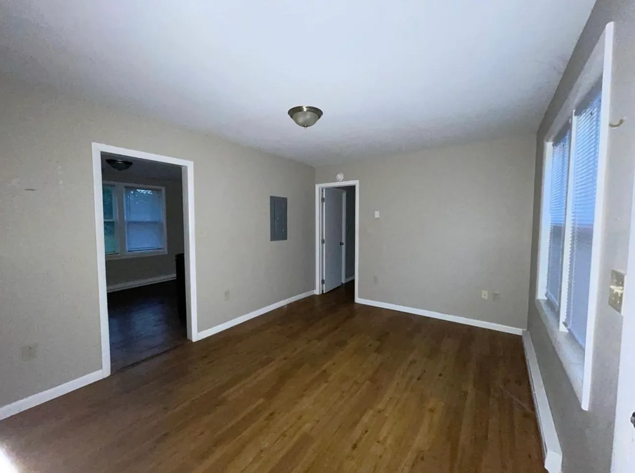 2 bed, 650 sqft, $1,100 — Photo 4