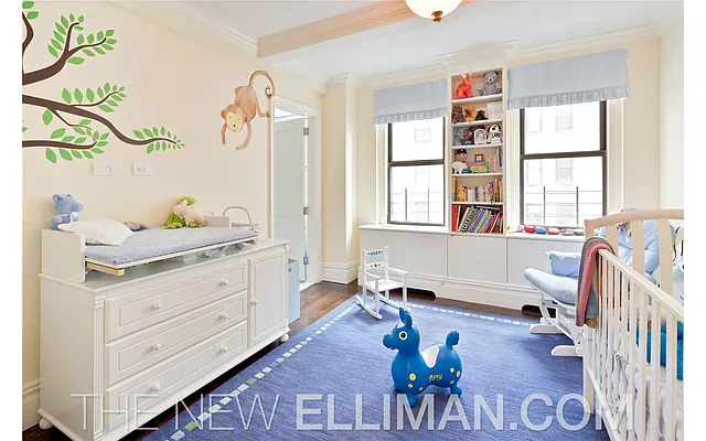 Sold by Douglas Elliman | media 22