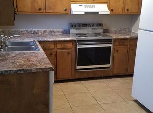 131B Commercial Dr APT 8, Stuttgart, AR 72160