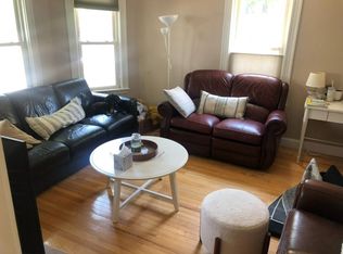 2 Hardwick St #1, Cambridge, MA 02141