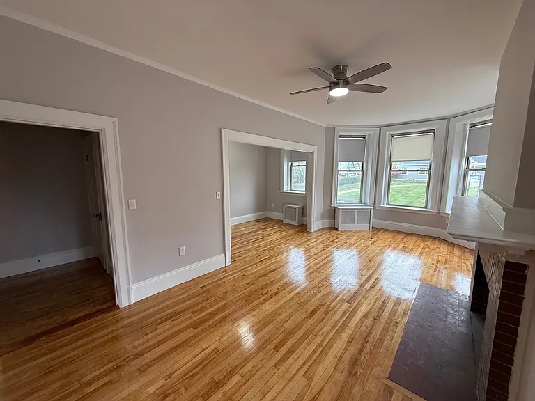 46 & 46A Elm Street — Photo 15
