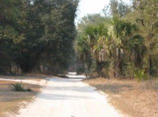 133 H R Linzy Ln, Crawfordville, FL 32327