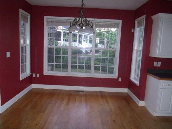 4th image of 4366 Wisteria Ct