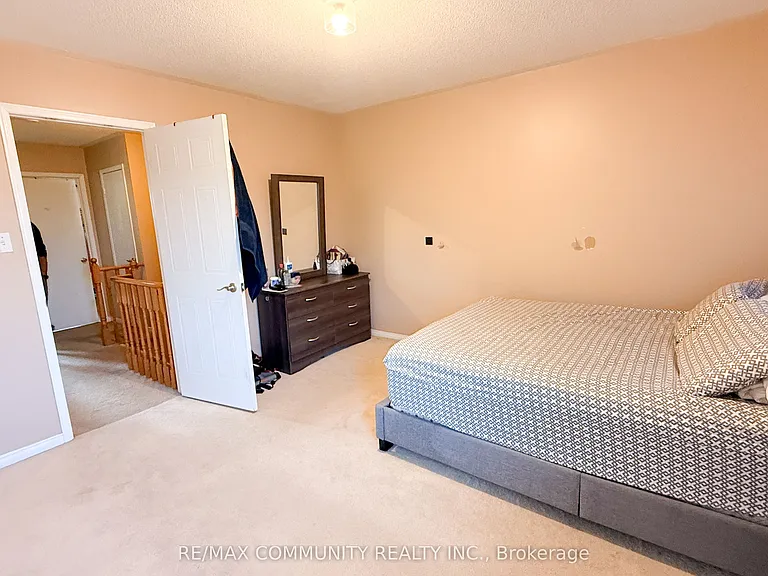 66 McGonigal Ln — Photo 4