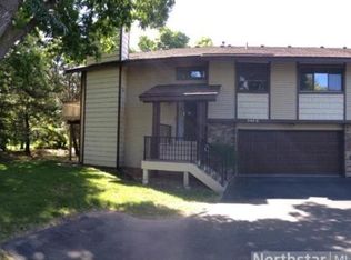 3152 Farnum Dr #B, Eagan, MN 55121
