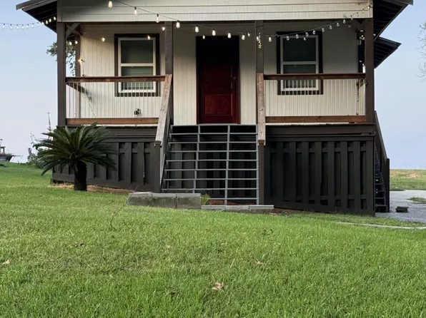 1108 Hastings Rd, Gautier, MS 39553