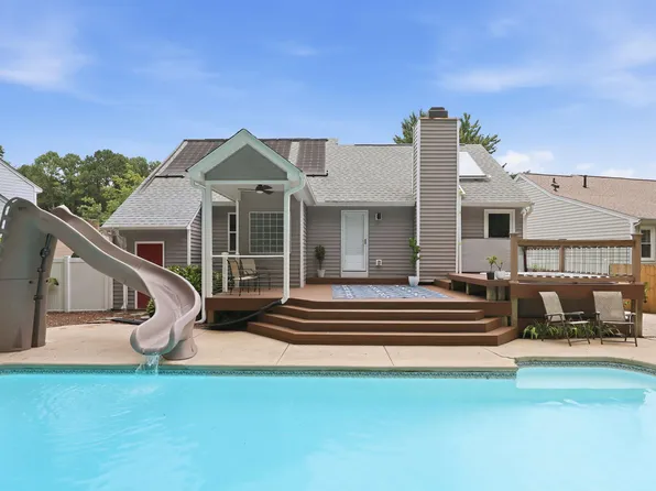 8108 Bellingham Cir, Raleigh, NC 27615