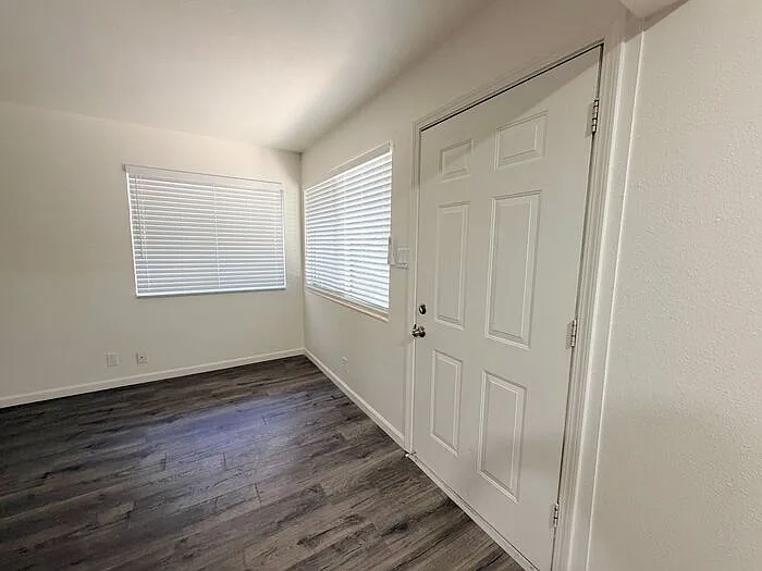 915 Wheeler Ave #102 — Photo 6